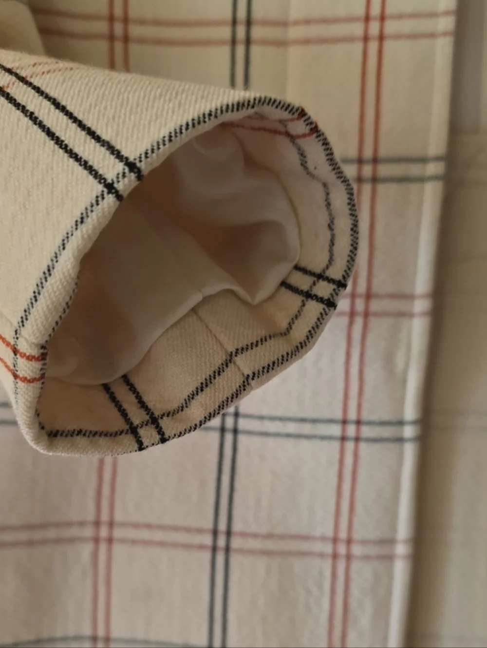 Theory Bozetta Checkered Plaid Virgin Wool Martingale Car Coat - Size Petite - Picture 6 of 7